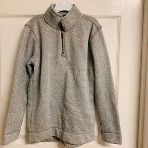 Old Navy Sweater. Worn once. Size Youth 8